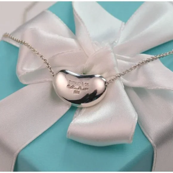 Tiffany & Co. Elsa Peretti Bean Design Pendant Necklace 18mm in Silver 16" Chain - Picture 4 of 9